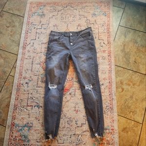 Mid rise black/grey jean